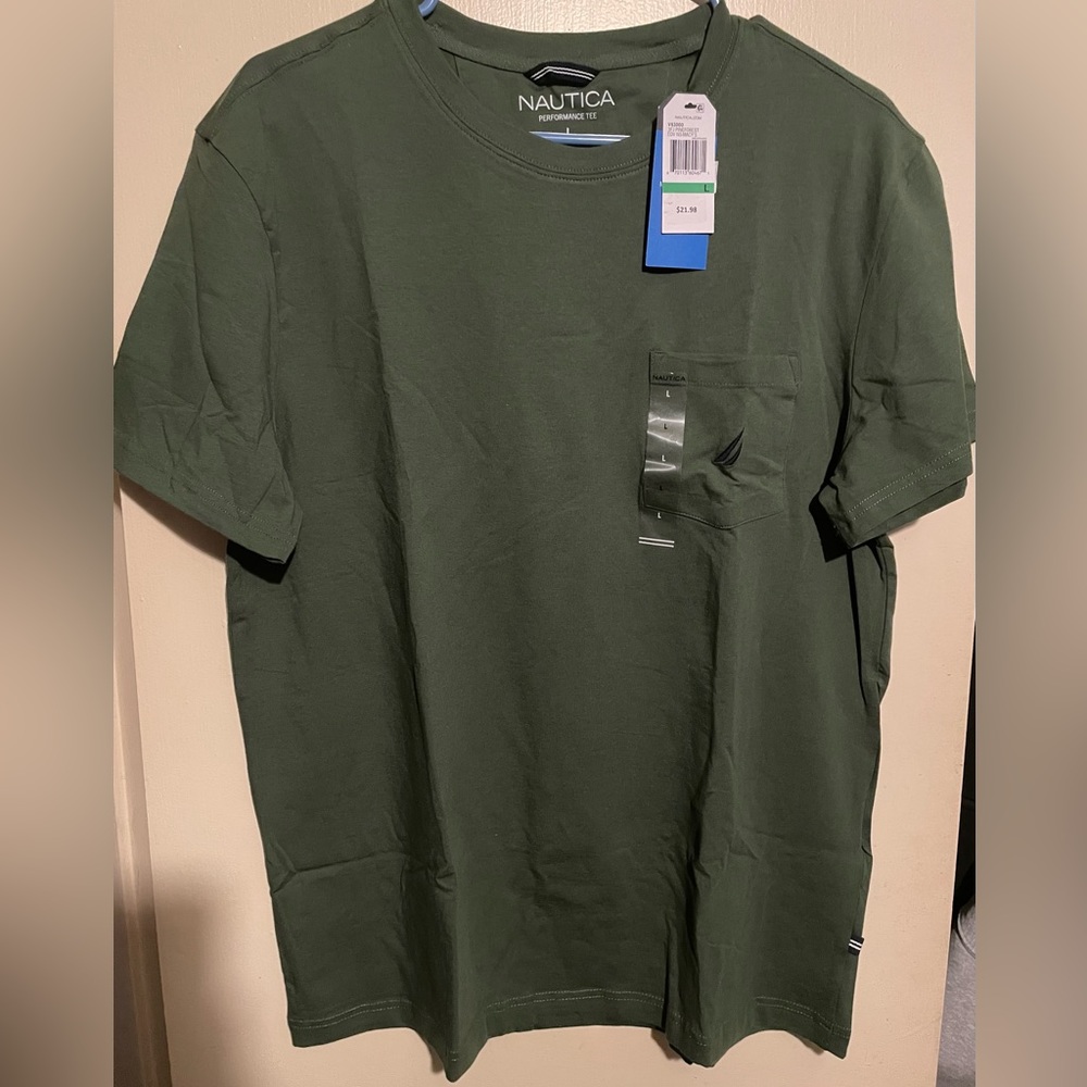 Náutica man’s shirt (L) Color: Pineforest